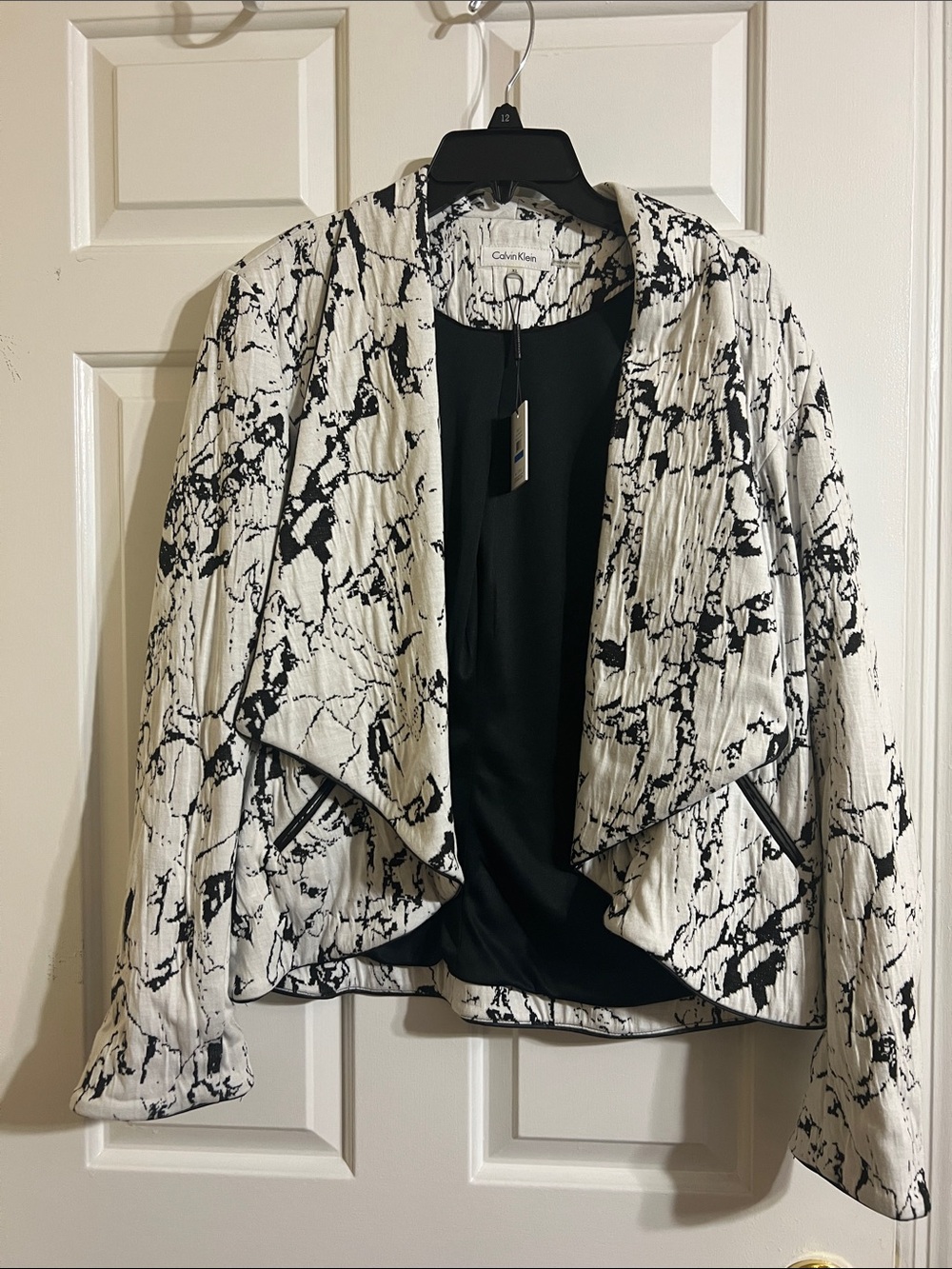 Calvin Klein Black & White Marble-Print Draped Blazer - Picture 2 of 11